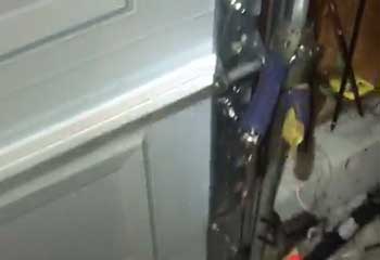 Garage Door Troubleshooting - Malibu