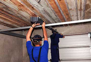 Emergency Garage Door Repairs - Malibu